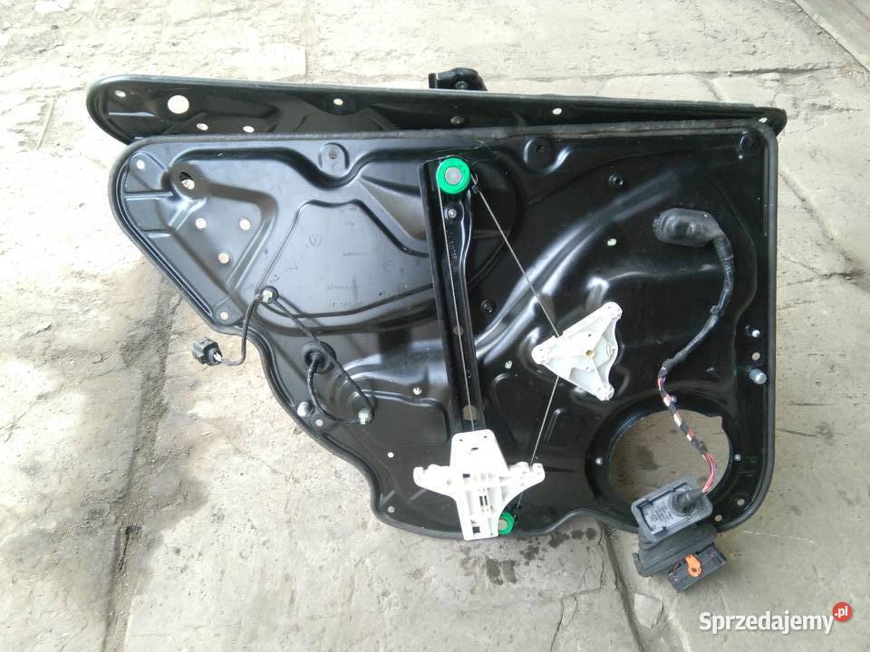 VW Passat B6 podnośnik szyby prawylewy tył Wyposażenie wnętrza