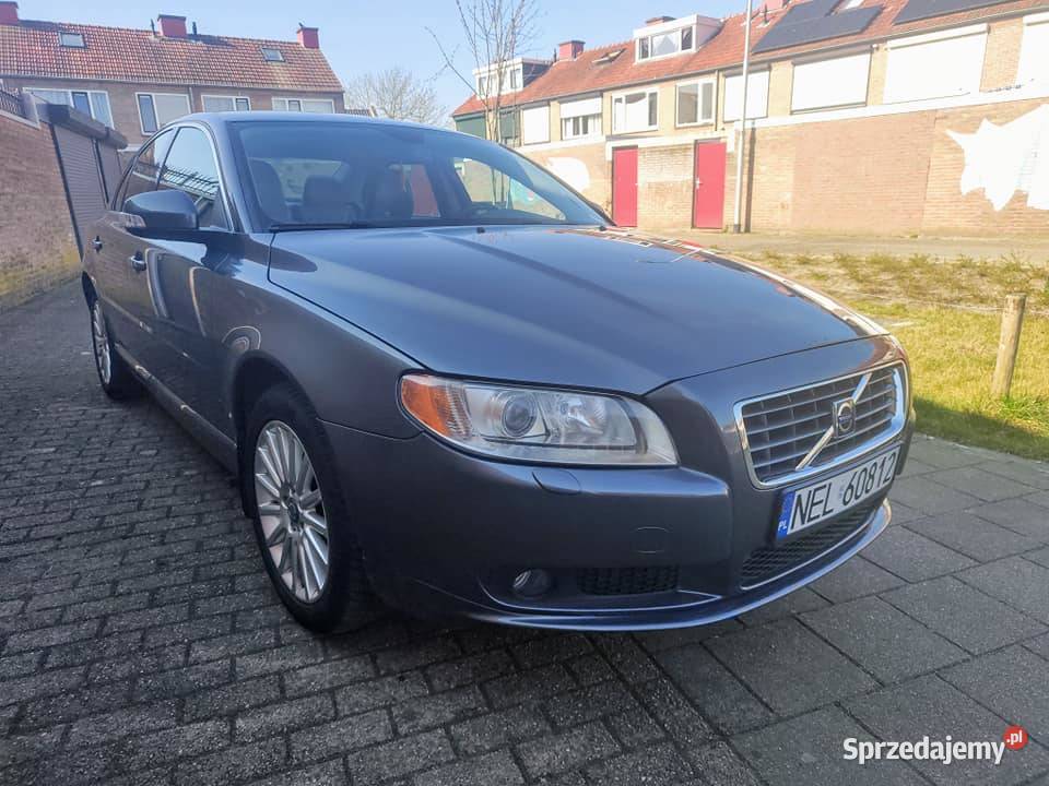 Sprzedam volvo s80 2008 20benzyna niski przebieg szary S80