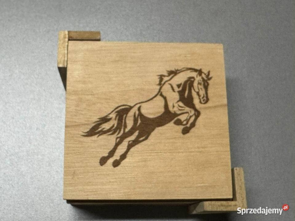 Unikatowe podkładki pod napoje z drewna Poznań