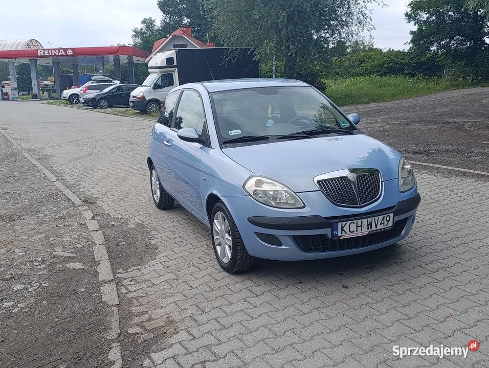 Lancia Ypsilon 12 60 Małe Miejskie AutoNie Ypsilon Bujaków sprzedam