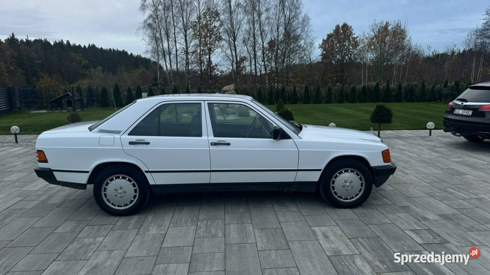 Mercedes W201 190 Benz 20 klima podgrzewane garażowany pomorskie Gdańsk