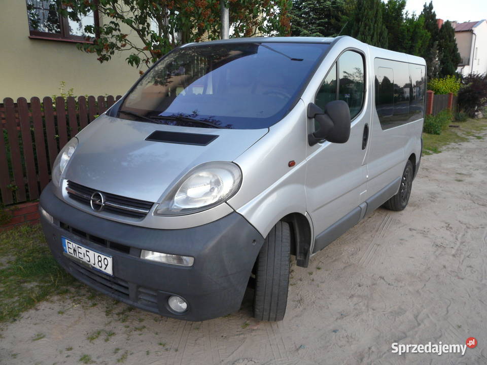 Opel Vivaro 19 CDTi 9 osobowe skrzynia biegów 6 115KM Wieruszów