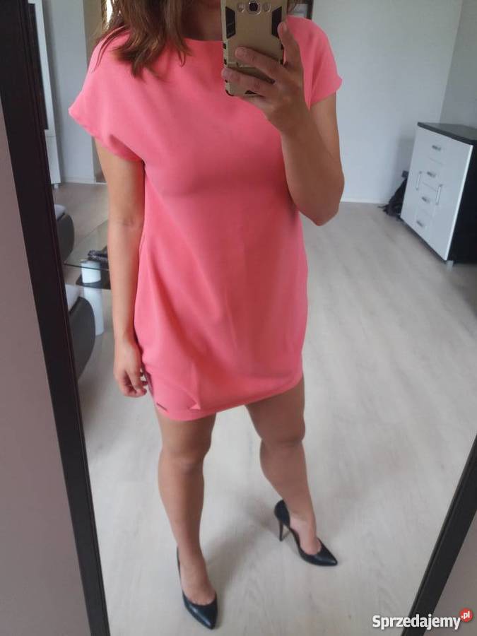 Sukienka różowa 40 L Nowa dzianinowa ciepła Kielce