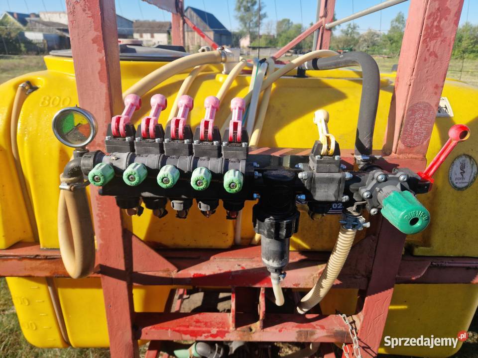 Opryskiwacz 800l lance 15m biardzki