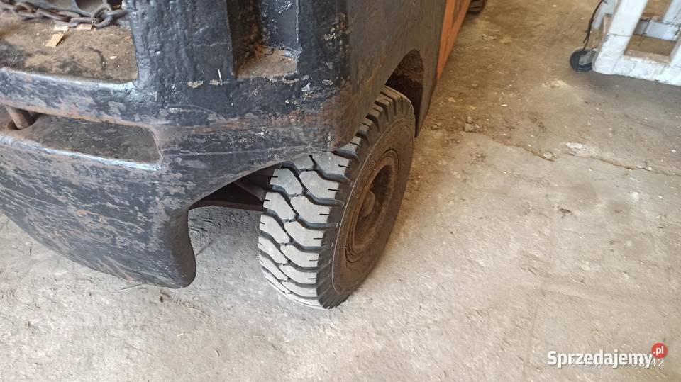Wózek widłowy Bułgar 35 tony diesel typ DV1792 Kłodawa