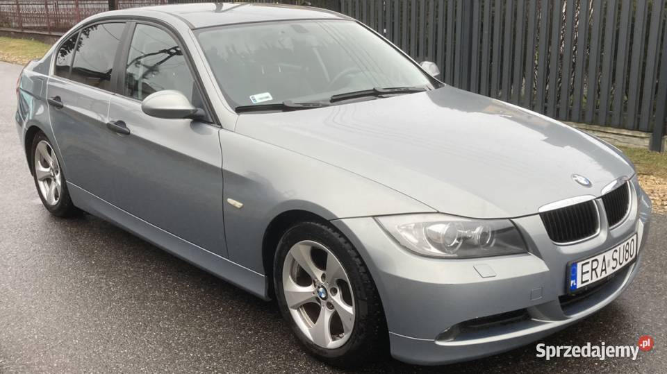 BMW E90 320I Klimatyzacja Ksenony Fotele Komfort Rok produkcji 2005