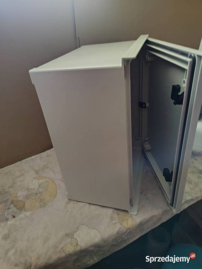Skrzynka elektryczna rozdzielnia 40x30x20 Nowa