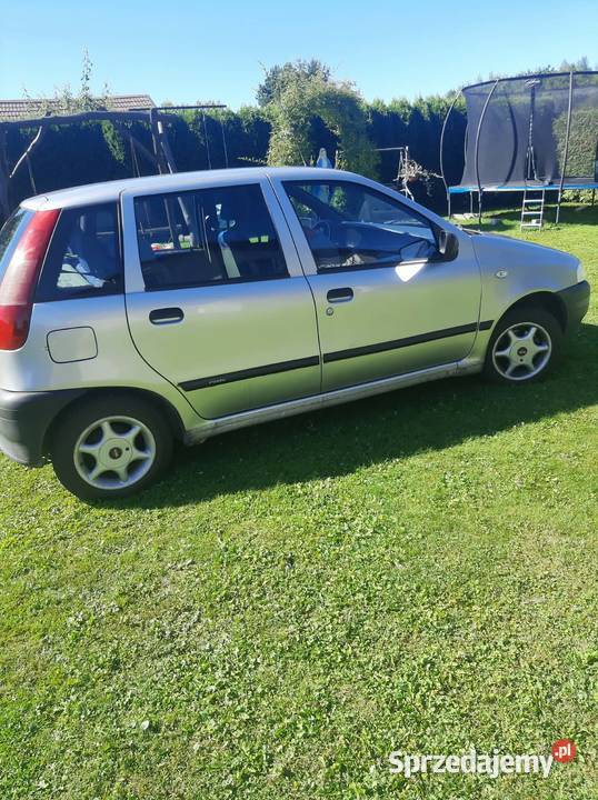 Fiat Punto 1100 benzyna 1999 r hak holowniczy 197223km