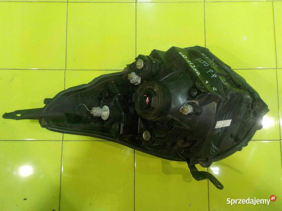 SUZUKI ALTO VII 11r lampa prawa przod