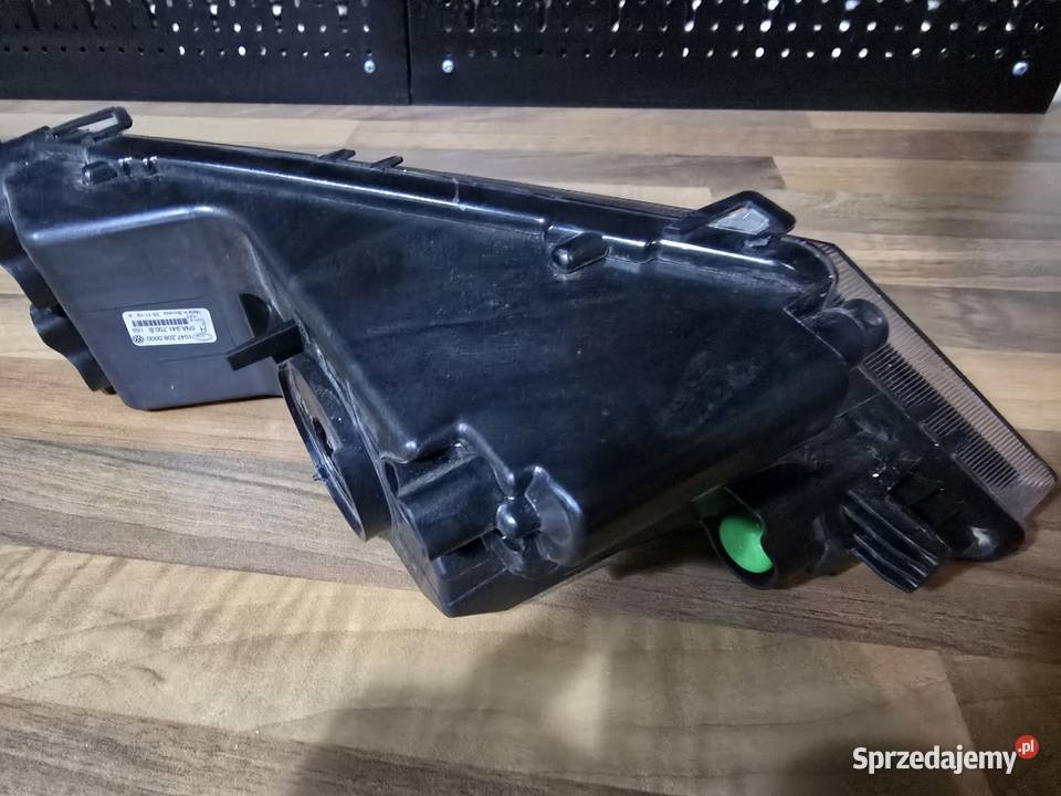 Tiguan lampa halogen
