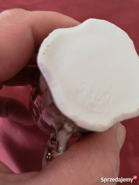 Stara porcelana filiżanka sygnowana Porcelana i szkło małopolskie Ropa