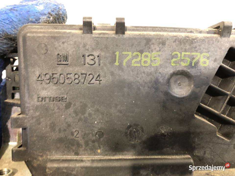 ZAMEK KLAPY TYŁ OPEL ZAFIRA B Hatchback 13117285 Zamki, wkładki i kluczyki podkarpackie sprzedam