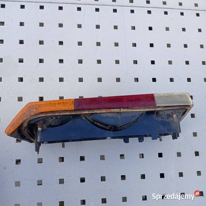 LAMPA LEWA VW GOLF I 77r 171945095 HELLA EUROPA Kamień Pomorski sprzedam