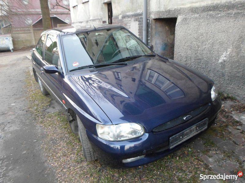Ford Escort 1616 V nieuszkodzony Lubań sprzedam
