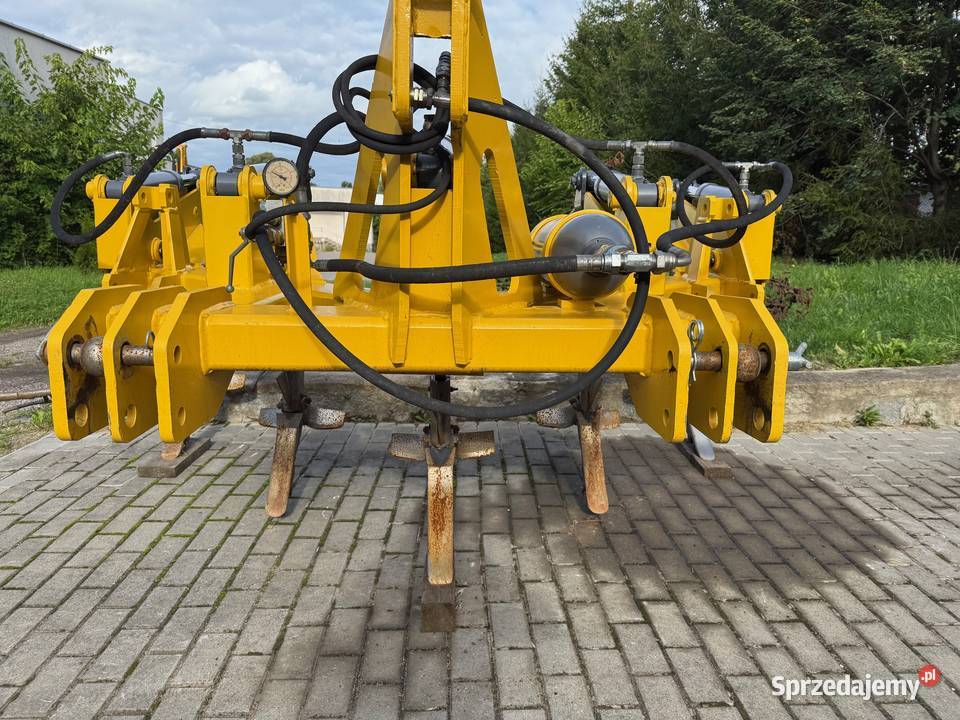 Głębosz pług dłutowy marki DONDI do głębokiej sprzedam