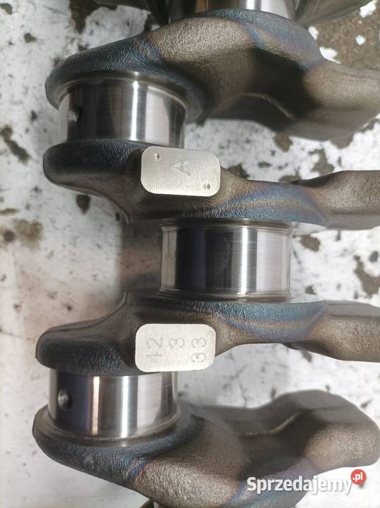 WAŁ KORBOWY 16 16V VVTI Toyota Corolla XI 2013 Blok silnika