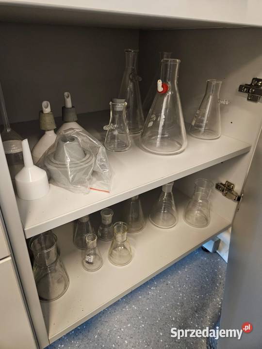 Syndyk sprzeda ruchomości laboratorium na sztuki Gdynia