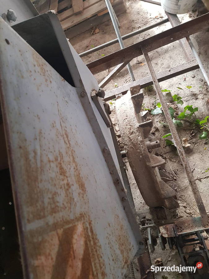 Sadzarka do ziemniaków s211 na pasach do nieuszkodzony Piestrzec