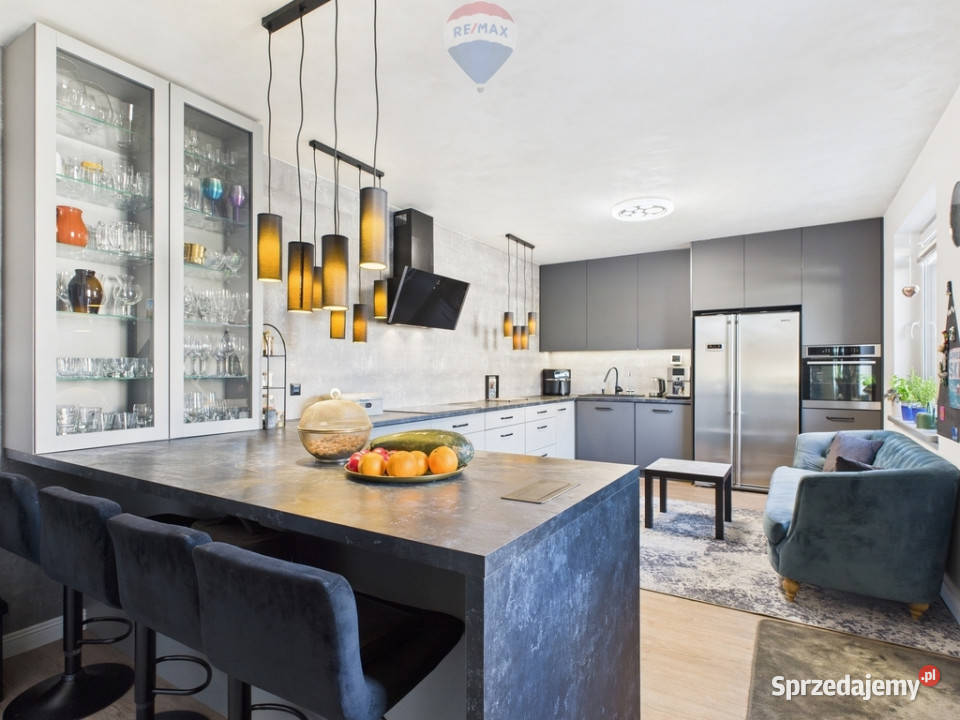 Duży Dom wolnostojący w Chwaszczynie piwnica