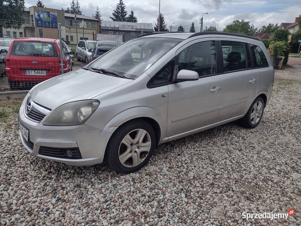 Opel Zafira B 18 Benzyna 2006 Białystok