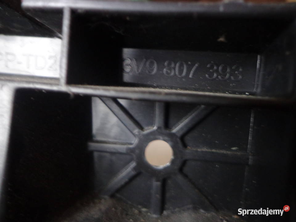 Skoda Superb III Kombi 3V9 Ślizg mocowanie Łódź