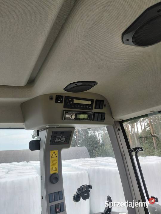 Claas axion 820