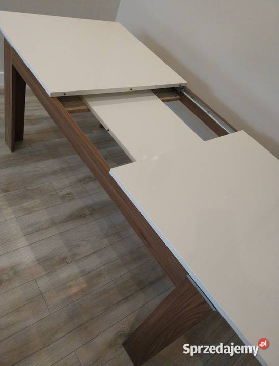 Duży rozkladany solidny stół Forte kolekcja Zambrów