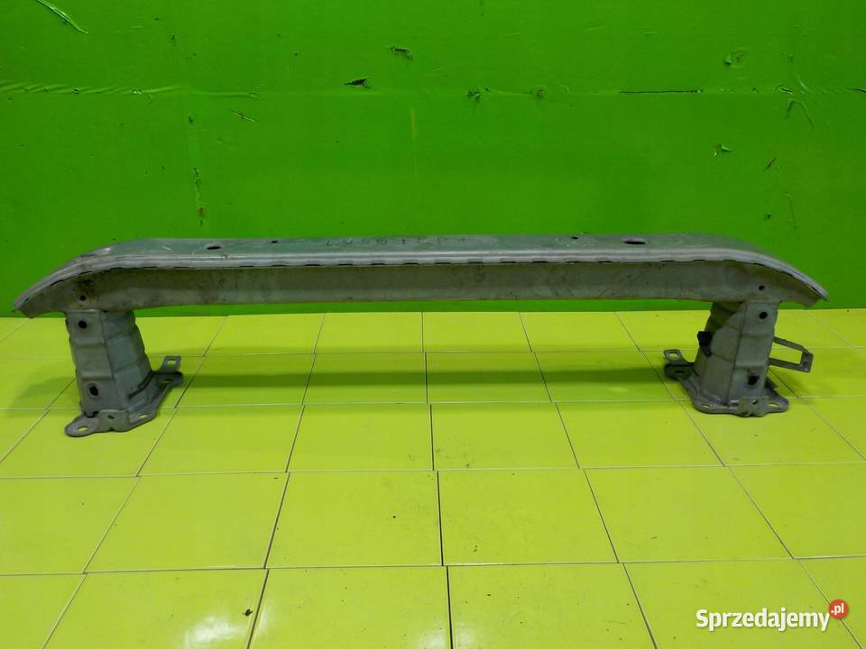 VOLVO C70 II 06r belka zderzaka przod osobowe Suków sprzedam