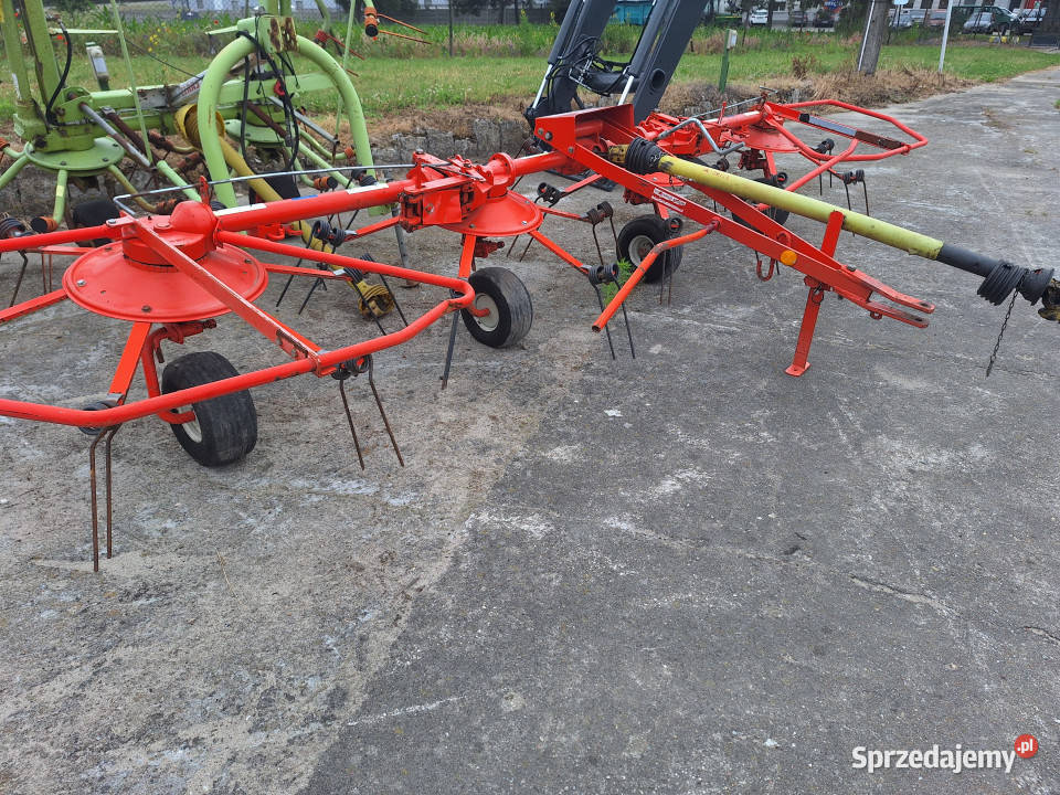 Przetrząsacz siana KUHN 5001T 5 m Digidrive nieuszkodzony Przyborki