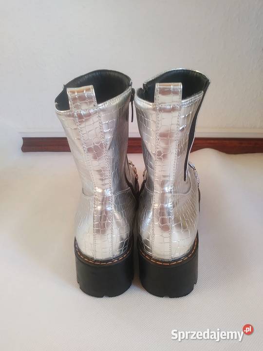 Botki srebrne 39 Miastko