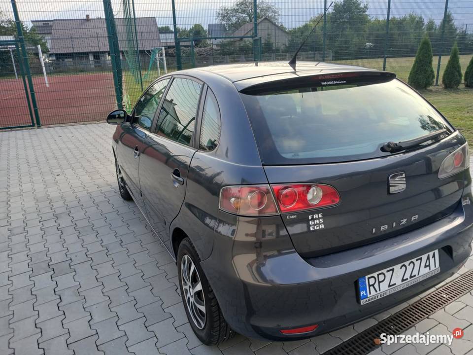 Seat Ibiza LIFT 2006 14 GAZ KLIMA Manualna Przeworsk sprzedam