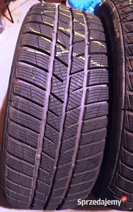 Zimowe opony do toyoty yaris Barum 21550R18 92V Barum Kępno