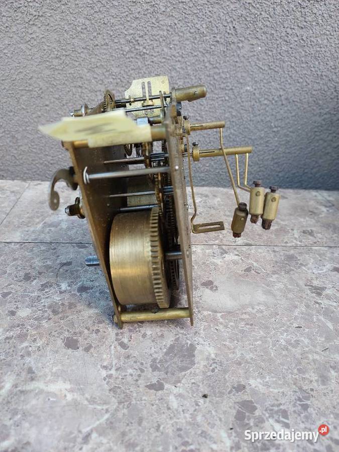 M066 Mechanizm starego zegara bufetowego Tczew