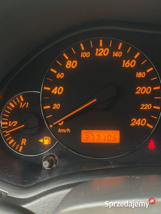 Sprzedam Toyotę Avensis 22 d4d Naprom