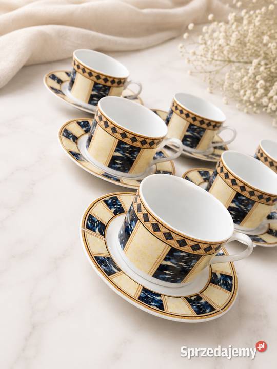 Komplet 6 filiżanek ze spodkami porcelana Wyposażenie wnętrz Łańcut sprzedam