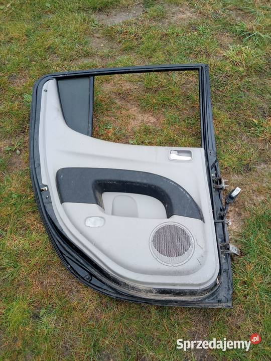 Mitsubishi L200 IV 2006 dzwi lewe tył Kościerzyna sprzedam
