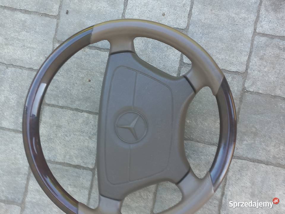 MERCEDES W210 KIEROWNICA BRAZOWA SKORA ORZECH Kierownice Sawin