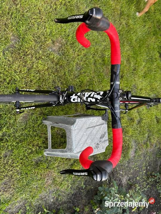 Rower szosowy Giant Defy Carbon SRAM Apex Poznań