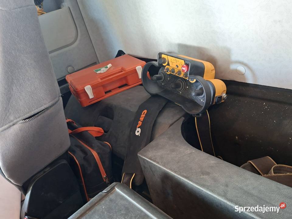 Gruszkopompa Mercedes Benz 4148 zabudowa CIFA nie Katowice