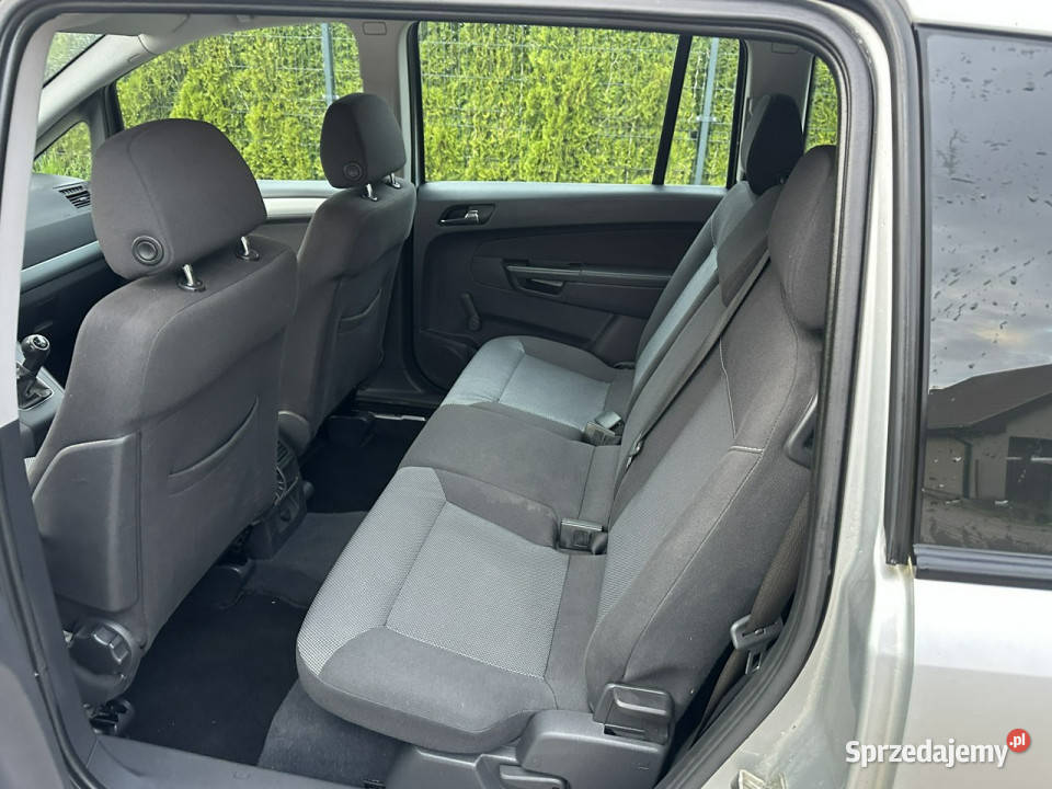 Opel Zafira Niezawodnamocna benzyna7 mhak gniazdo AUX pomorskie Wejherowo