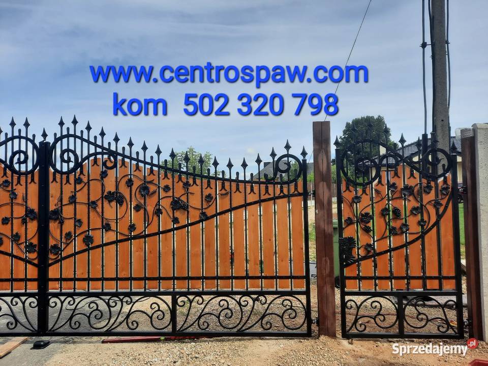 Brama przesuwna skrzydłowa wjazd kuta nowoczesna