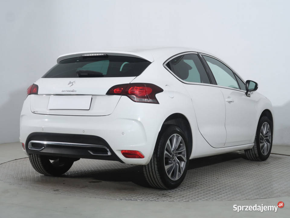 Citroen DS4 16 VTi światła do jazdy dziennej Piaseczno
