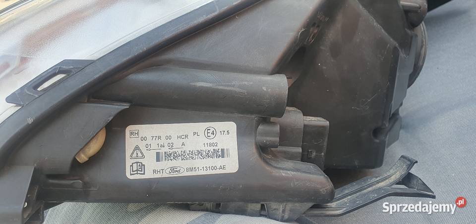Ford Focus 2 Mk2 LIFT lampa przód prawa WYSYŁKA Lampy przednie Pobiedziska sprzedam