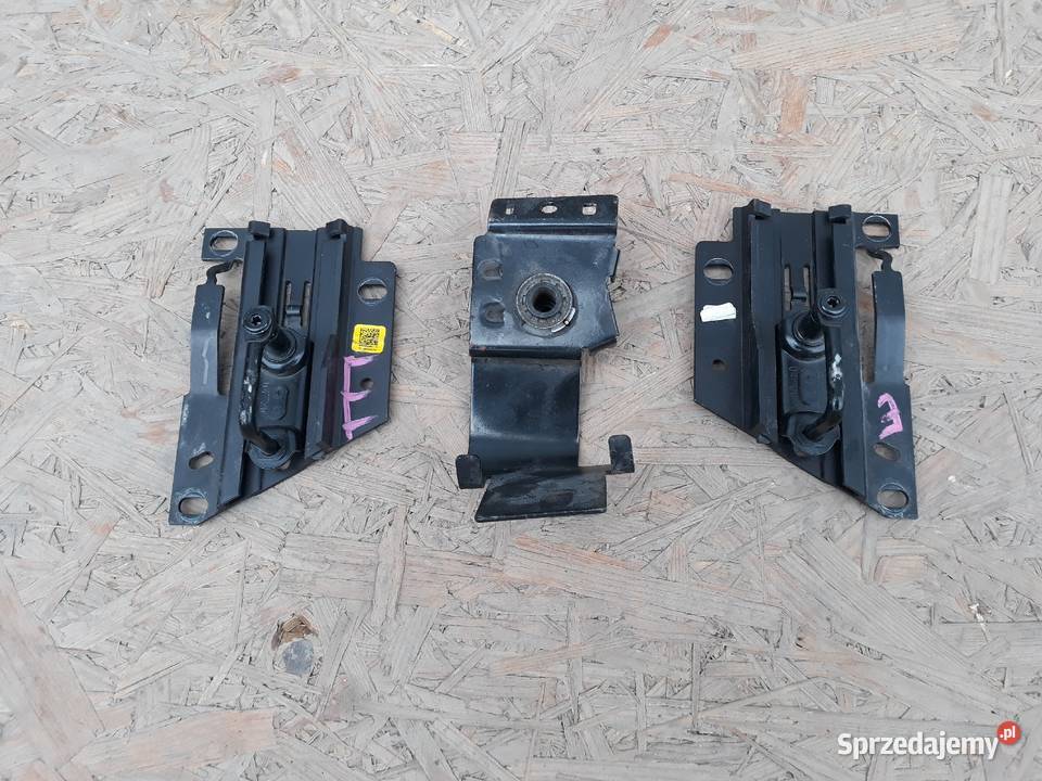 AUDI A4 B9 RYGIEL MASKI LEWY PRAWY 8W0823185E Międzychód