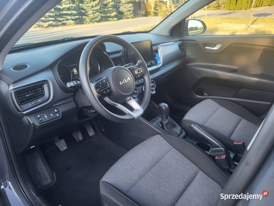 Kia Stonic 2021 niski przebieg niskie spalanie manualna Kia Żelechów sprzedam