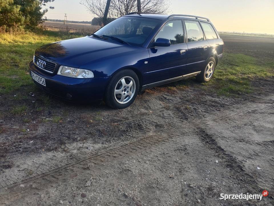 Audi A4 B5 18 125 LPG 2000R KOMBI Rok produkcji 2000 Przemków