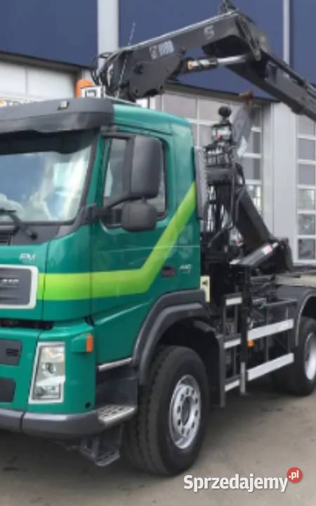 Volvo FM 440 HAKOWIEC 4 osiowy 8x4 z dźwigiem