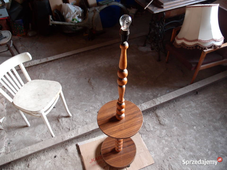 Stara lampa stojąca ze stolikiem półką abażur Łódź