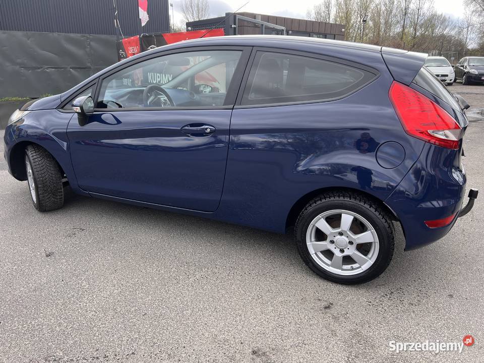 Ford Fiesta 12 Benzyna Klima 144 przebiegu światła przeciwmgielne wielkopolskie sprzedam