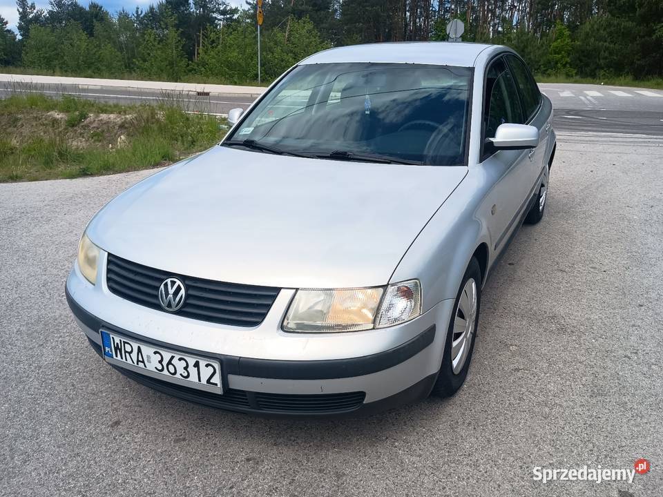 Volkswagen Passat 18 LPG 1998r 125 Radom